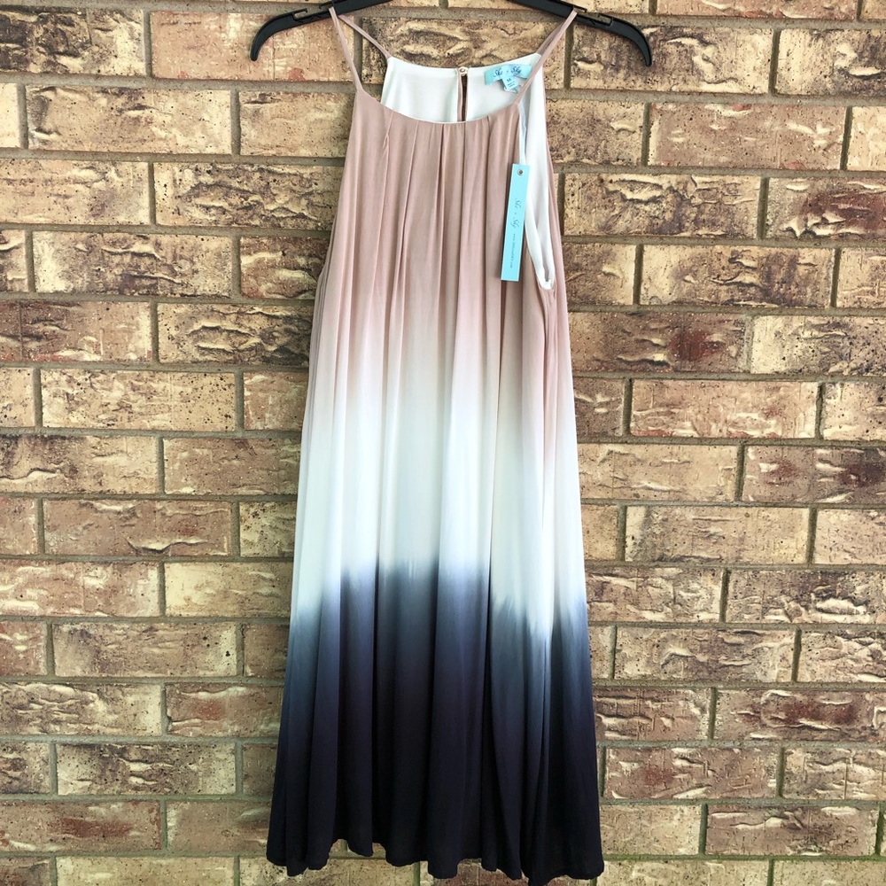 She & sky tan and navy tie die dress M. NEW